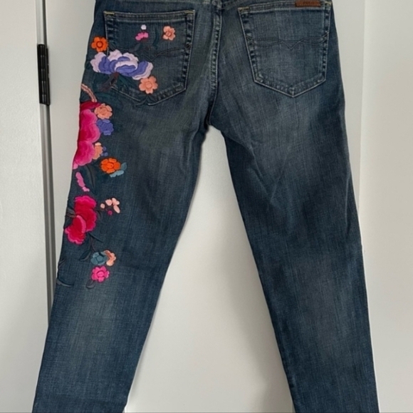 Polo Ralph Lauren Denim - Polo Ralph Lauren Blue Jeans with THOMPKINS SKINNY CROP Pink Floral Design